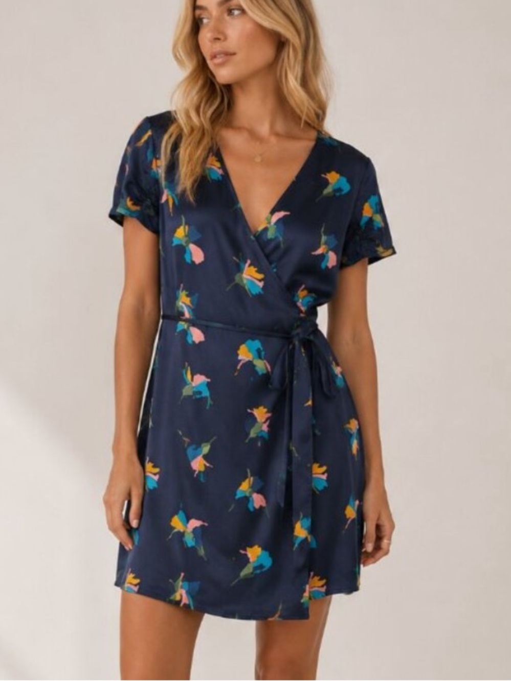 Theory Women's Navy Floral Print Wrap V-Neck Mini Dress Size 0 - 8380
